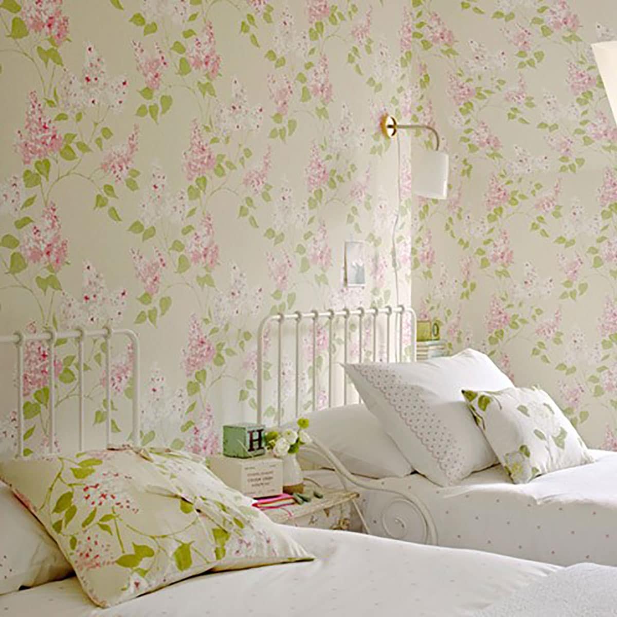 Carta da parati Sanderson Lilacs